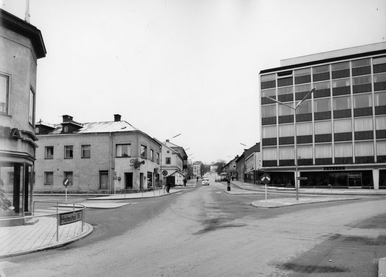 2662. Centralplan, t. v. Zaars konditori, t. h. Stadshotellet