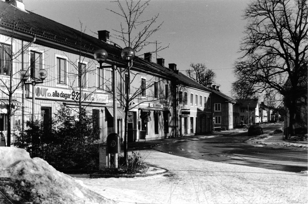 557. Gästisplan, butiker